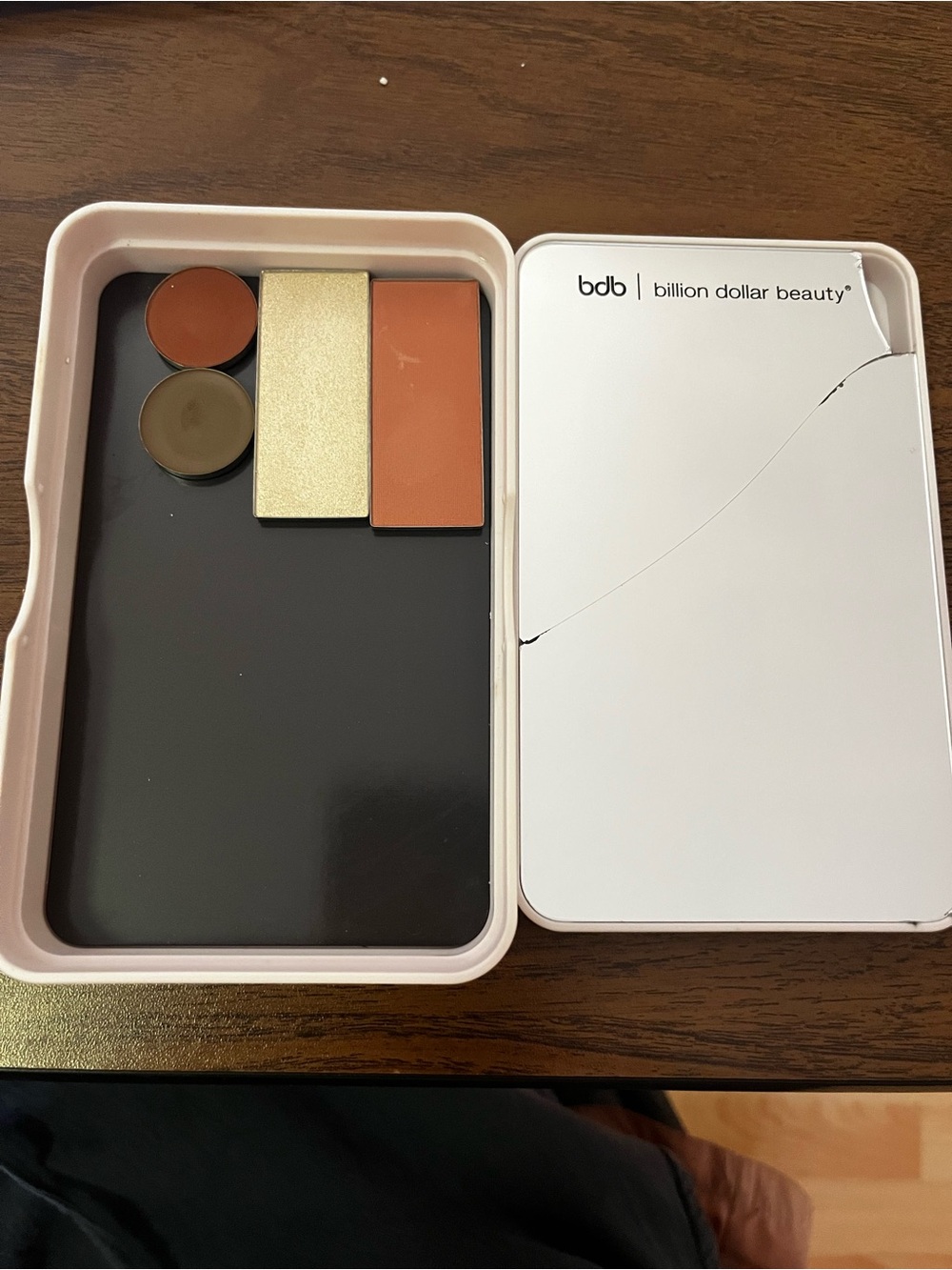 billion dollar beauty Pink Magnetic Palette with Neutral Eyeshadows